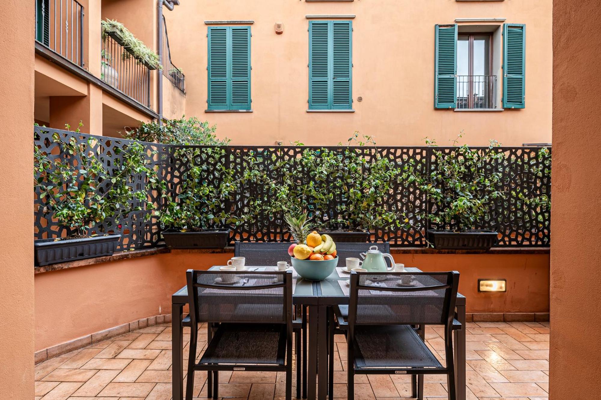 "Once Upon A Time" Cherubini Palace Thematic Apartments Free Parking Florence Ngoại thất bức ảnh